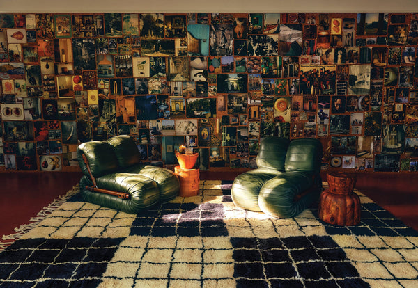 Flamingo Estate: The Guide to Becoming Alive-Blue Hand Home