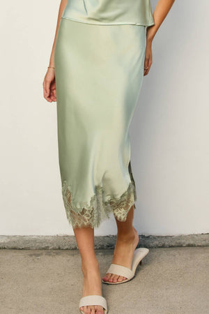 Dull Satin Lace Hem Pencil Skirt-Blue Hand Home