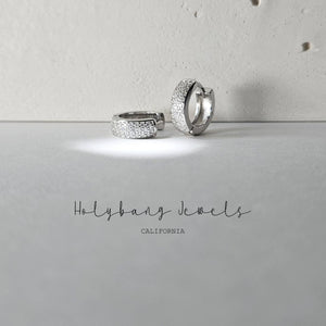 PAVED CHUNKY HUGGIE EARRINGS - E-H4116 / E-HT1174 / E-HT1173-Blue Hand Home