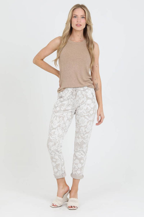 NP746-BW74 FLORAL PRINT JOGGER PANTS