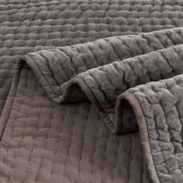 Tamara Velvet Quilt Set-Blue Hand Home