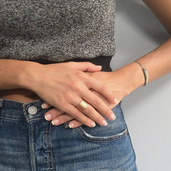 Elegant Brushed Finish Ring for Modern Style: Gold-Blue Hand Home