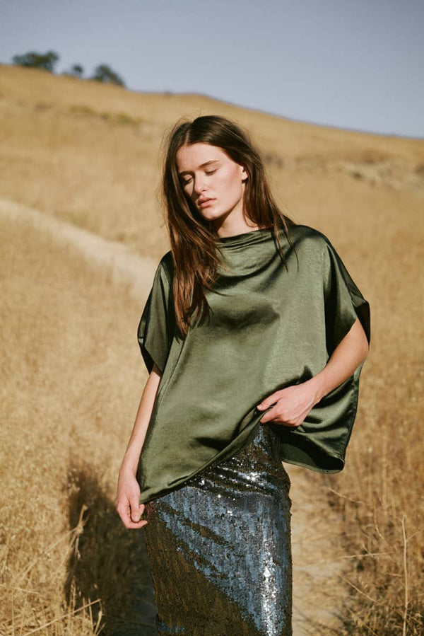 50691 - Front Slit Sequin Pencil Skirt-Blue Hand Home