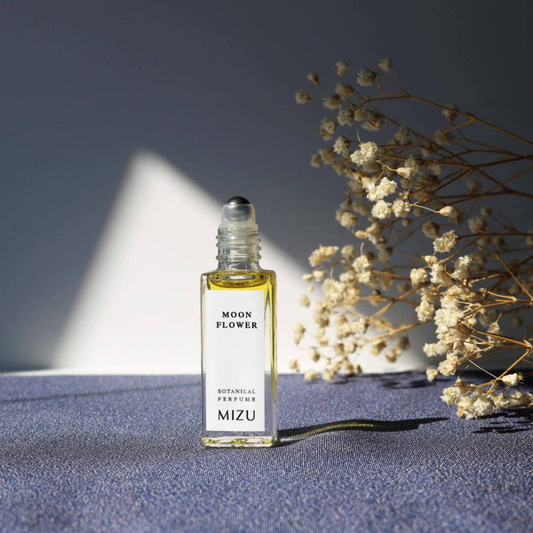 MOONFLOWER All-Natural Botanical Perfume Oil-Blue Hand Home