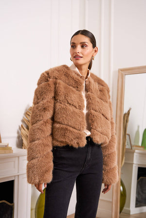 Paula short faux fur jacket - Y168