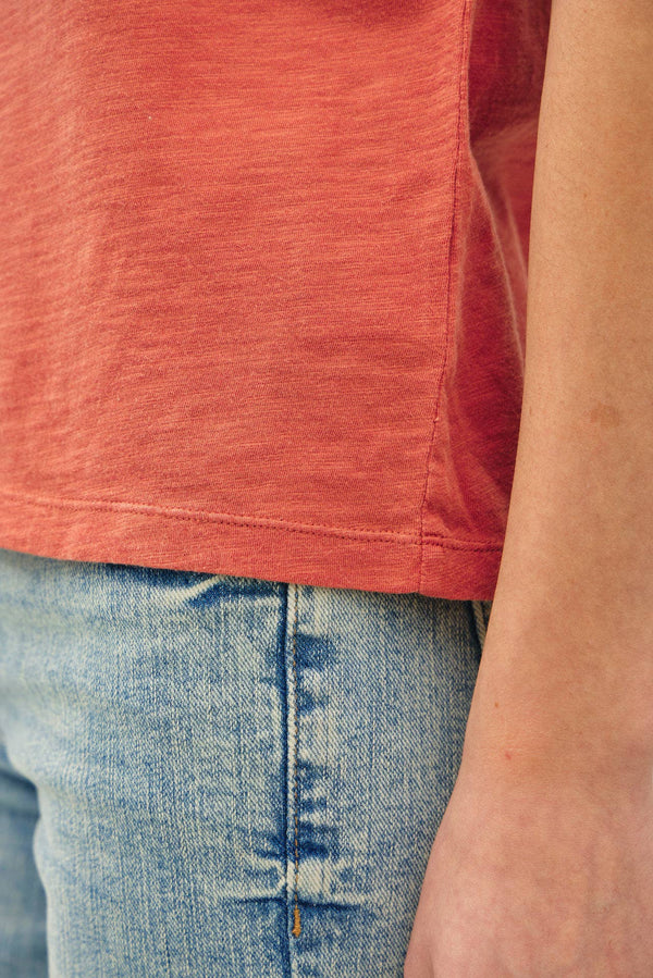 GARMENT DYE COTTON SLUB V-NECK BOXY TANK TEE-Blue Hand Home