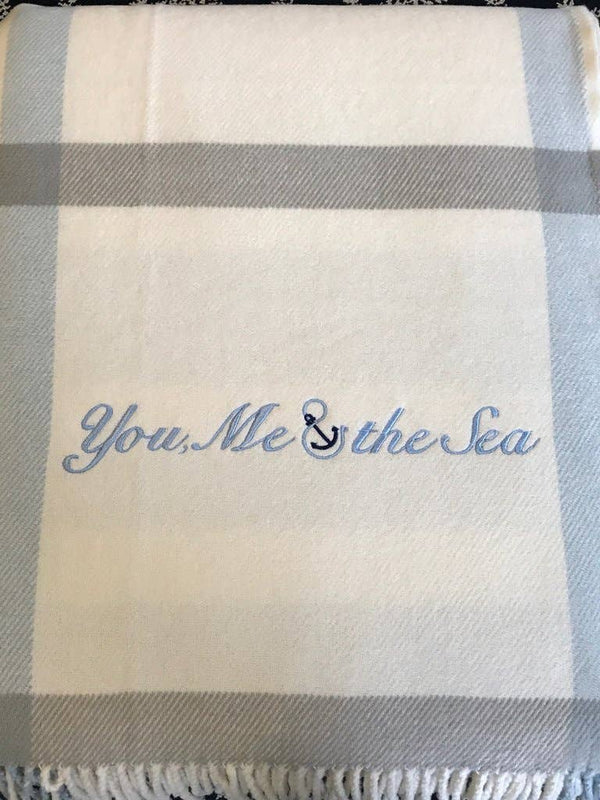 335 - Large Plaid-Blue Hand Home