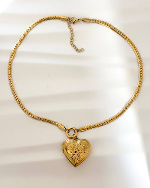 Love Vintage Heart Locket Necklace-Blue Hand Home