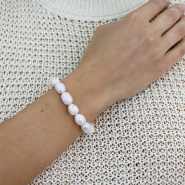 Elegant Freshwater Pearl Layering Bracelet for Chic Style-Blue Hand Home
