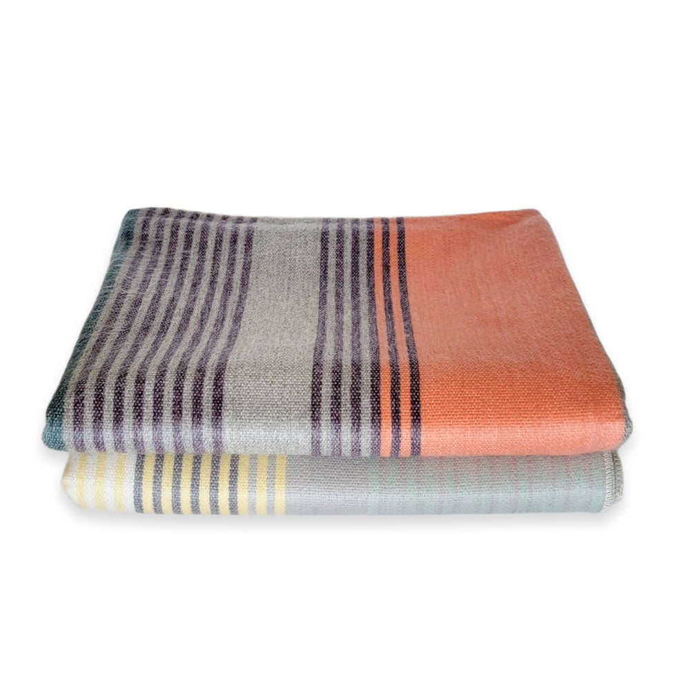 Sucre - Alpaca Wool Throw Blanket-Blue Hand Home