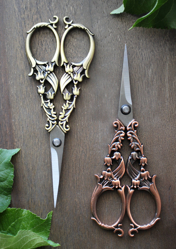 Tulip Garden Embroidery Scissors (Set of 3)-Blue Hand Home