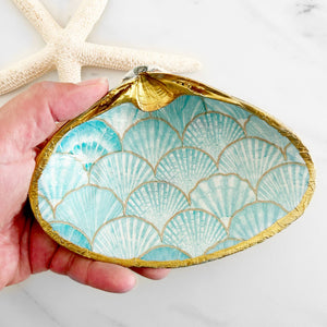 Scallop Pattern Decoupage Clam Shell Trinket Dish-Blue Hand Home
