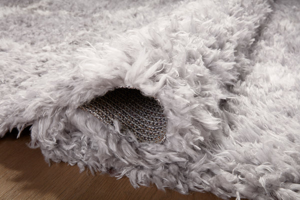Angela Rose x Loloi Amira Rugs - Silver / Ivory-Blue Hand Home