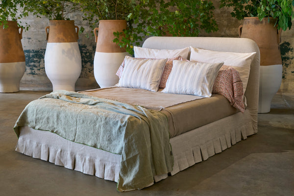 Cobble Bed