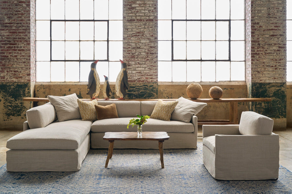 Allister Sectional - Environment