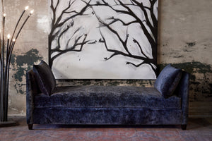 April Daybed
