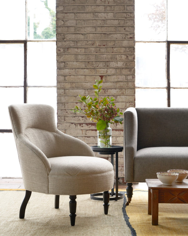 Clara Chair