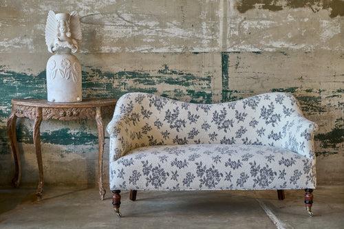 Pisa Nero-Blue Hand Home