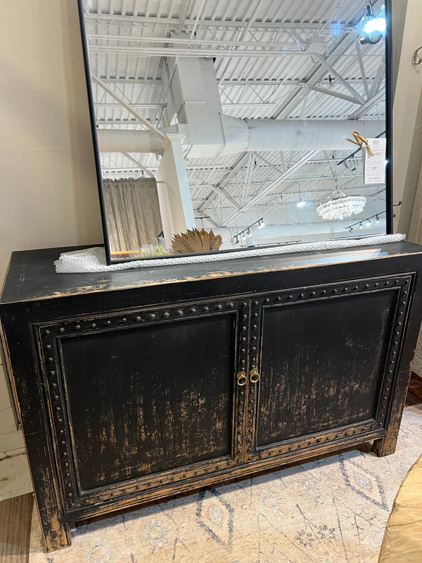 Cam Cabinet-2DR-Blck Dist-Blue Hand Home