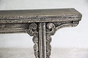 Reedition Console-Blue Hand Home