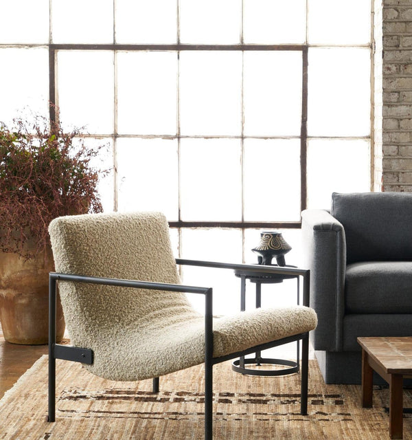 Griffin Chair