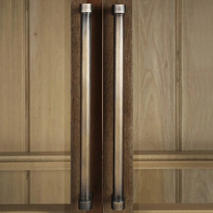 Bramble Vannes 2 Door Display Cabinet In Straw Wash W/ Driftwood Interior-Bramble-Blue Hand Home