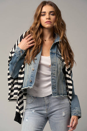 Flap Pockets Raw Hem Denim Jacket-Blue Hand Home