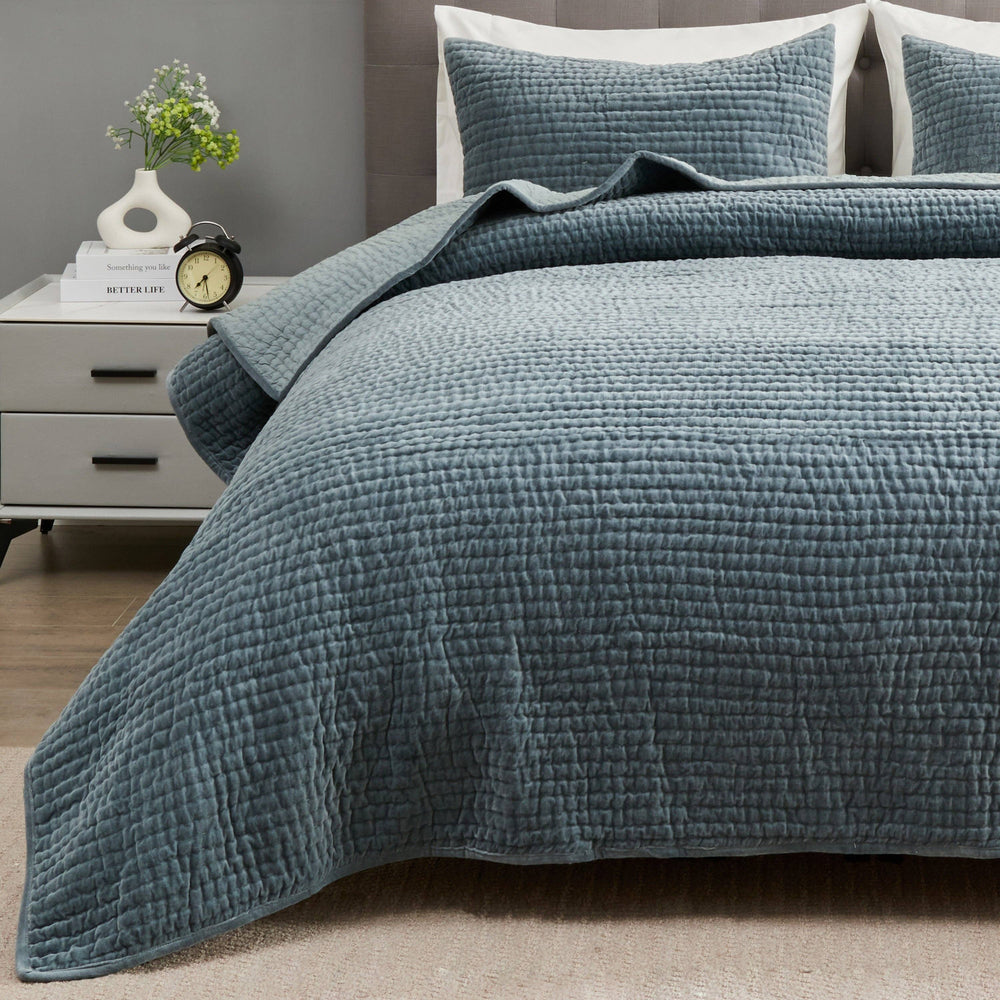 Tamara Velvet Quilt Set-Blue Hand Home