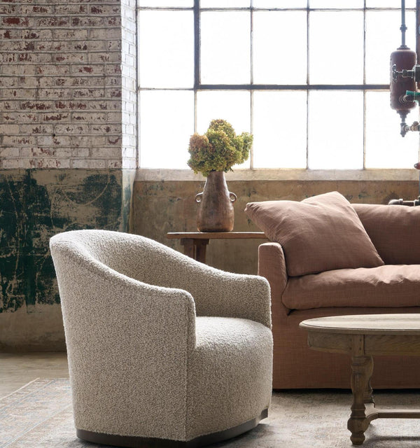 Ava Chair