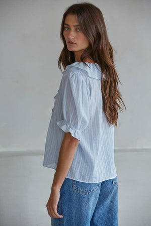 L8439 | Woven Cotton Buttondown V-Neck Short Sleeve Top