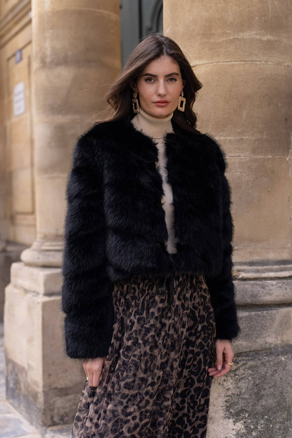 Paula short faux fur jacket - Y168