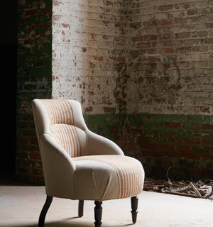 Clara Chair