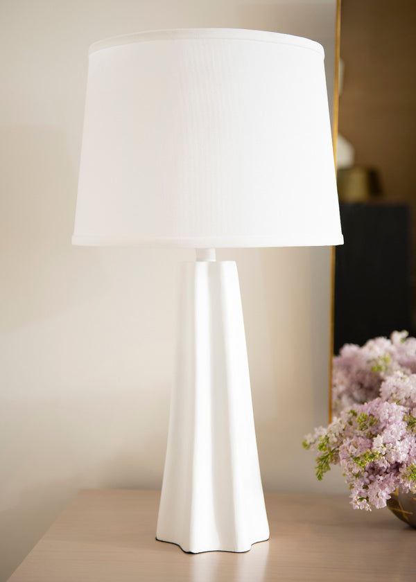 Estrella Lamp with Shade 14-inch White Linen, Nickel, Plaster White