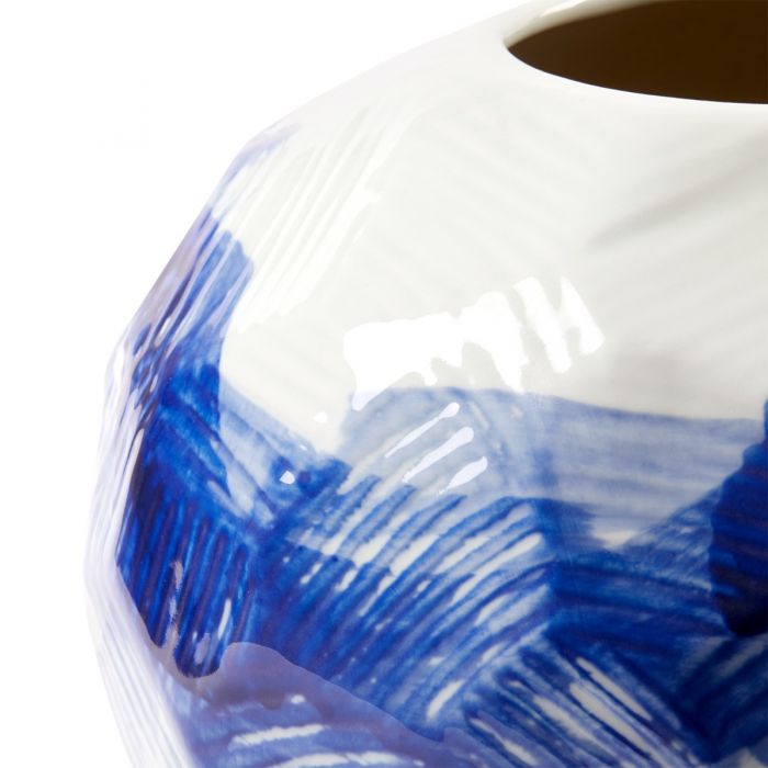 Hatch Vase / Blue and White-Villa & House-Blue Hand Home