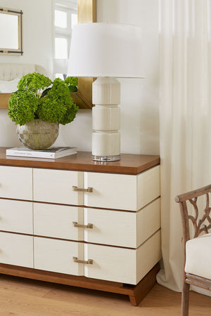 Mirriam Medium Vase, Powder White