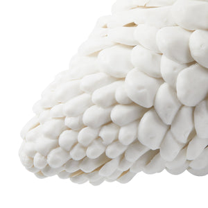 Laying Pine Cone, Blanc de Chine