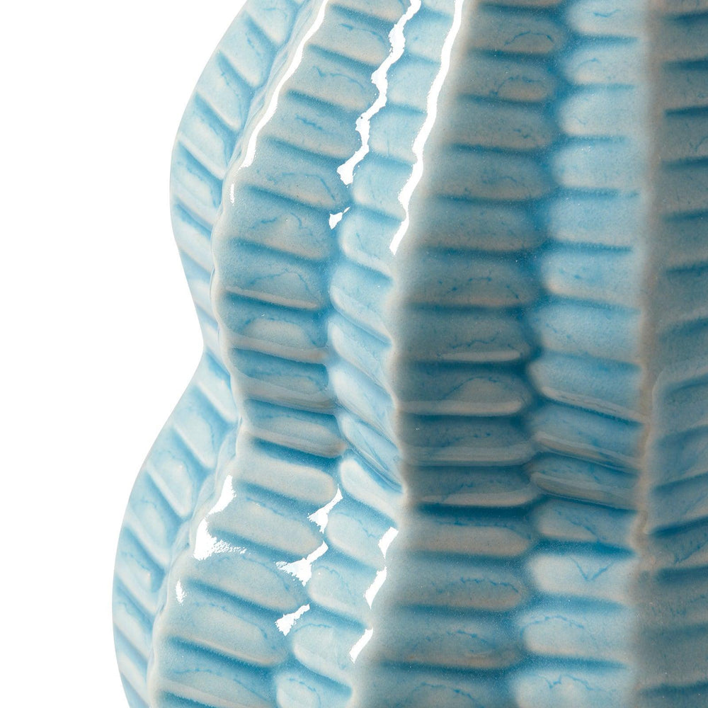 Quinn Lamp with Shade 17-inch White Linen, with Nickel-Blue Hand Home