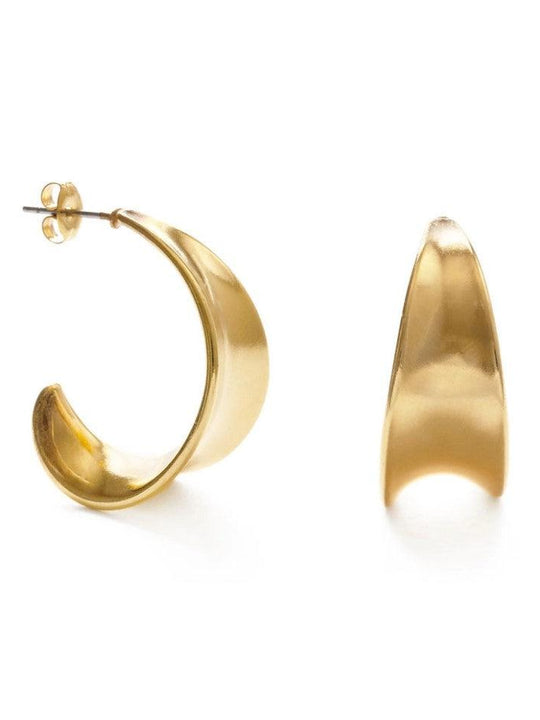 Mila Hoops