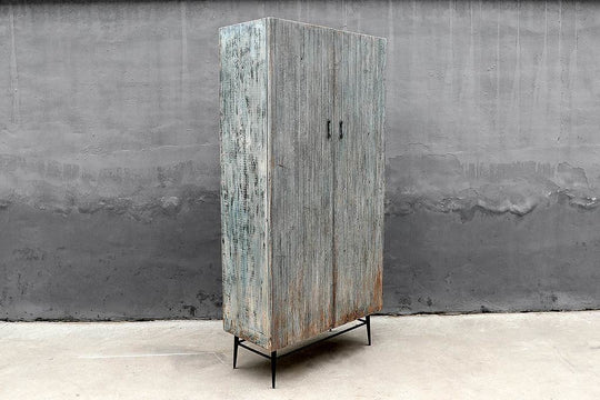 Reediton Armoire