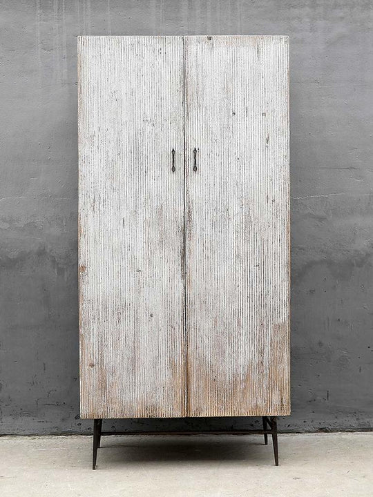 Reediton Armoire