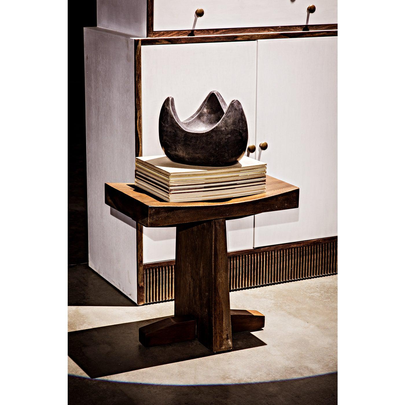 Rita Stool, Munggur Wood