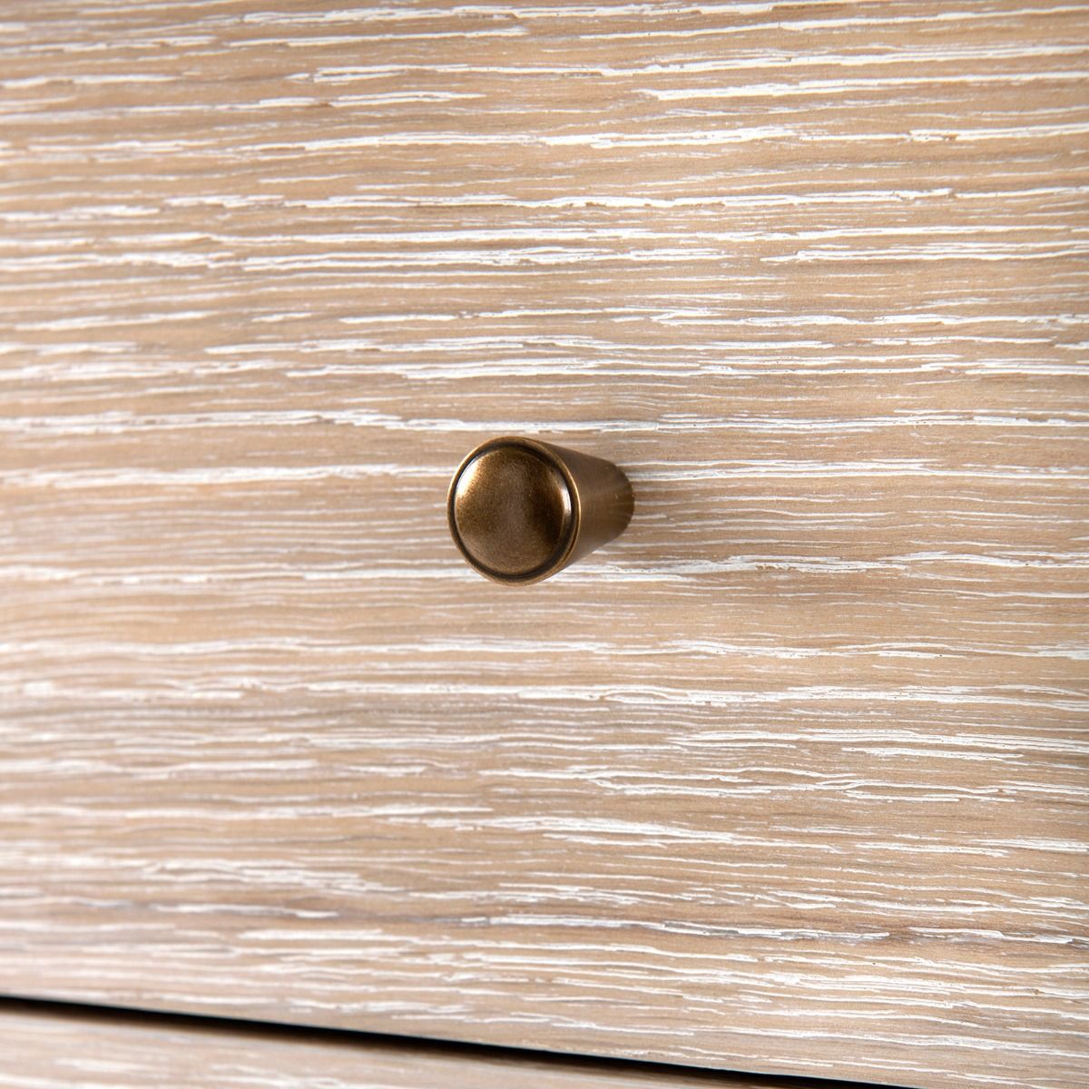 Villa &amp; House - Paola Extra Large 9-drawer, Bleached Cerused Oak-Bungalow 5-Blue Hand Home